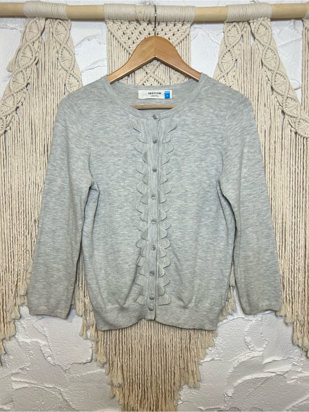 Sparrow Anthropologie Grey Scalloped Ruffle Button Front Cardigan Sweater Size M